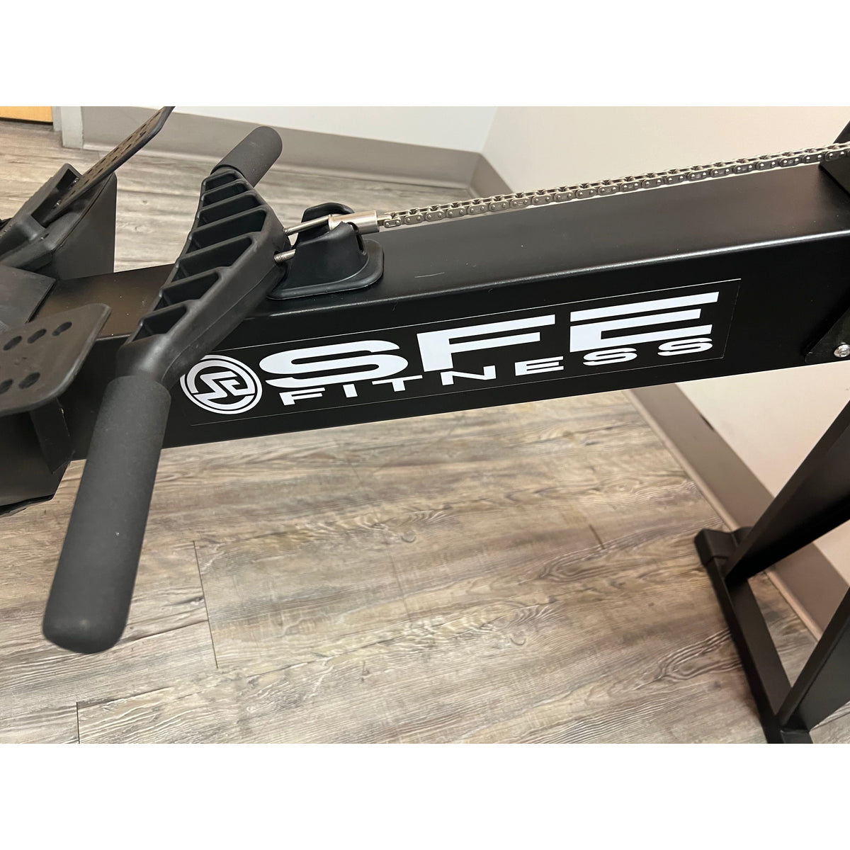 SFE Air Rowing Machine ELITE with Performance Monitor – Commercial Air Rower